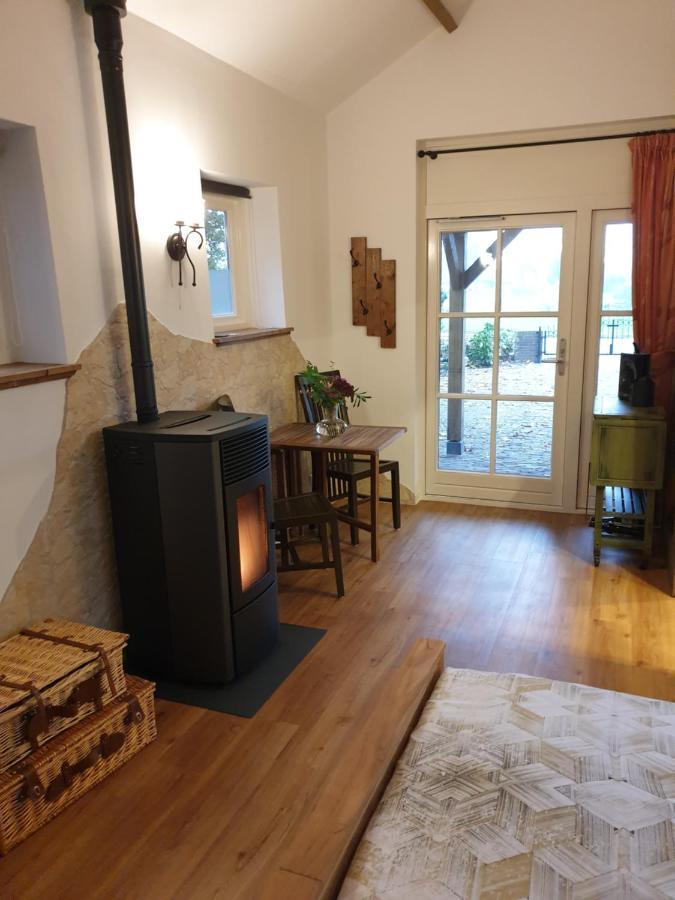 The Walnut Tree Bed and Breakfast Hellevoetsluis Εξωτερικό φωτογραφία