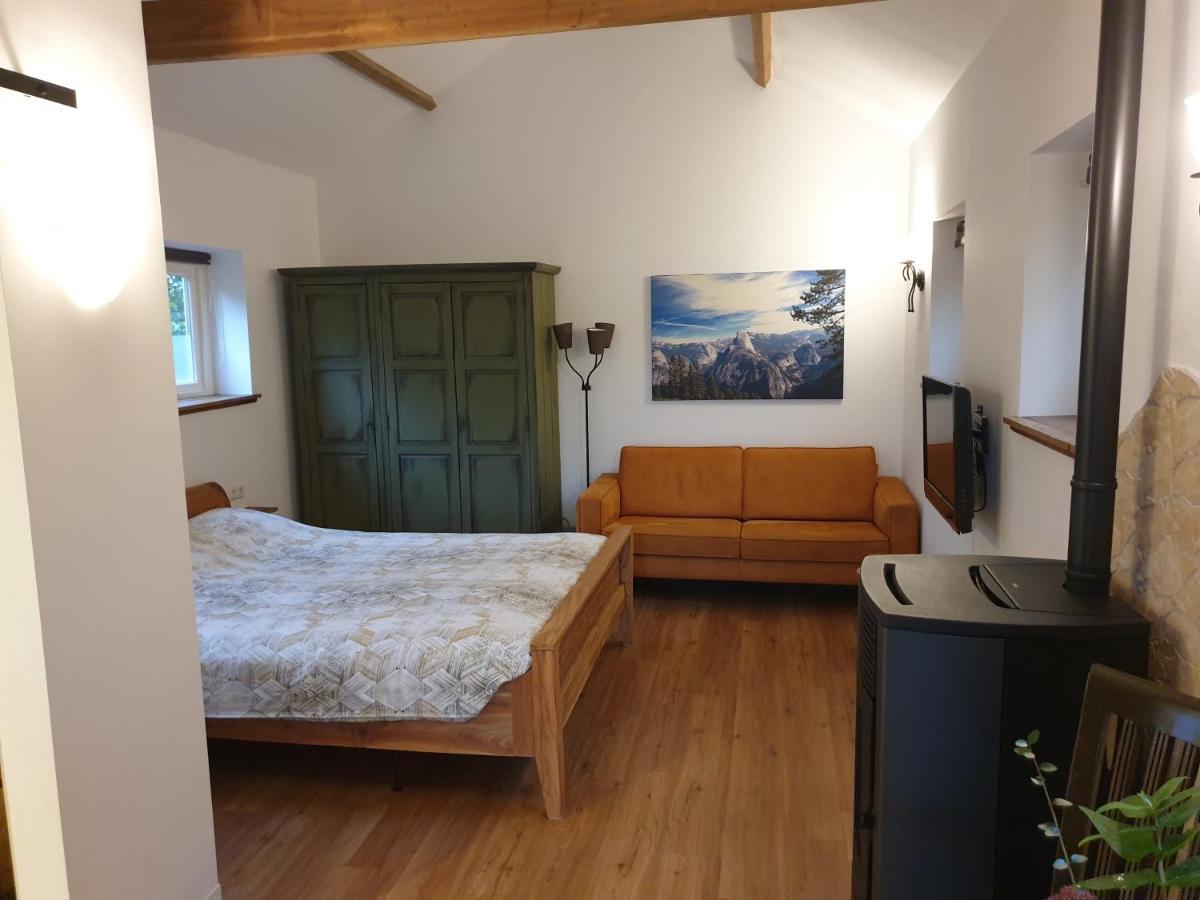 The Walnut Tree Bed and Breakfast Hellevoetsluis Εξωτερικό φωτογραφία